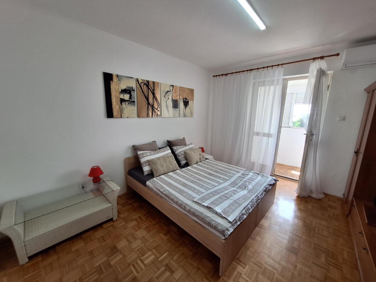 Two Bedroom Apartment Alma Задар Екстериор снимка