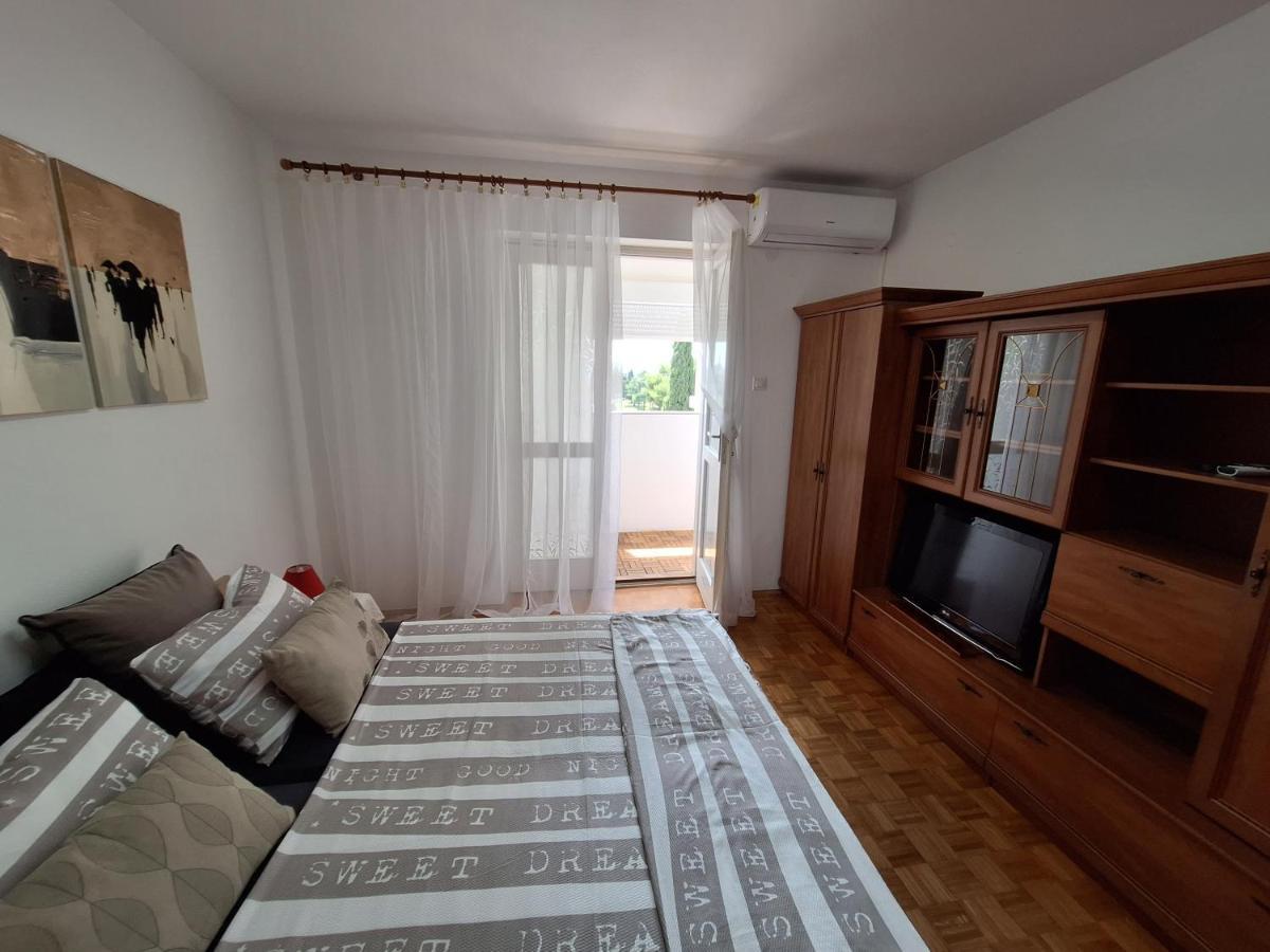 Two Bedroom Apartment Alma Задар Екстериор снимка